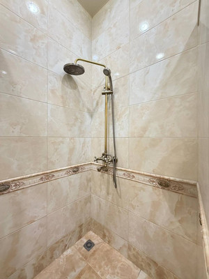 Продам трехкомнатную (3-комн.) квартиру, Оранжерейная ул, 7кА, Нальчик г