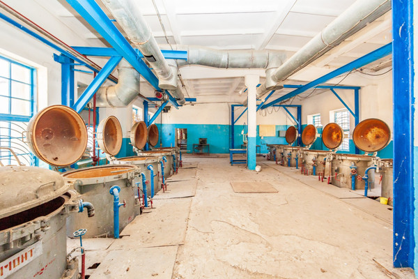 Продам торговое помещение 4 000 м2, Ленина ул, 36к1, Скалистое с