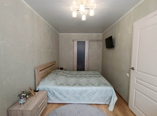 Продам трехкомнатную (3-комн.) квартиру, Кудряшова ул, 84а, Иваново г