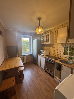 Продам двухкомнатную (2-комн.) квартиру, 40-летия Победы пр-кт, 37, Ростов-на-Дону г