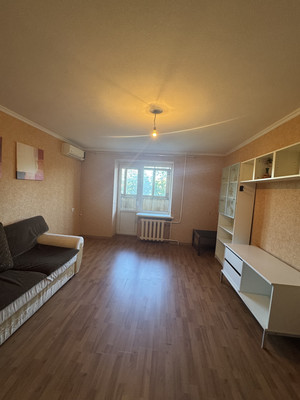 Продам двухкомнатную (2-комн.) квартиру, 40-летия Победы пр-кт, 37, Ростов-на-Дону г