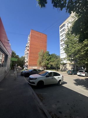 Продам двухкомнатную (2-комн.) квартиру, 40-летия Победы пр-кт, 37, Ростов-на-Дону г