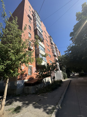 Продам двухкомнатную (2-комн.) квартиру, 40-летия Победы пр-кт, 37, Ростов-на-Дону г