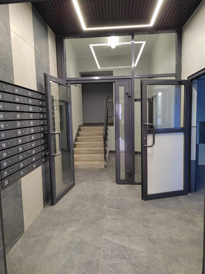 Продам однокомнатную (1-комн.) квартиру, Колхозная ул, 16, Сыктывкар г