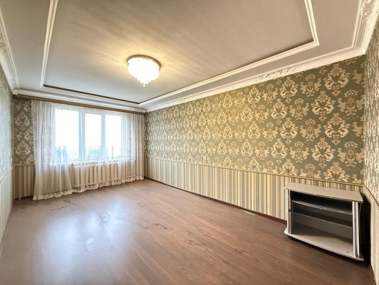 Продам трехкомнатную (3-комн.) квартиру, Шогенова ул, 18, Нальчик г