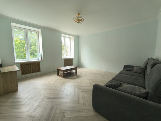 Продам многокомнатную квартиру, Ленина пр-кт, 20, Нальчик г