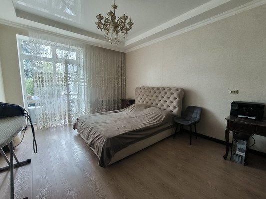 Продам многокомнатную квартиру, Ленина пр-кт, 20, Нальчик г