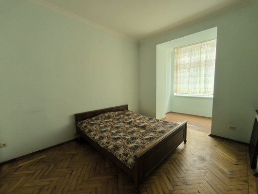 Продам многокомнатную квартиру, Ленина пр-кт, 20, Нальчик г