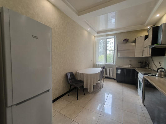 Продам многокомнатную квартиру, Ленина пр-кт, 20, Нальчик г