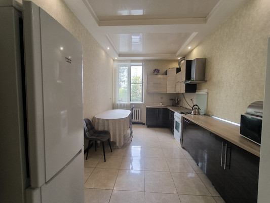 Продам многокомнатную квартиру, Ленина пр-кт, 20, Нальчик г