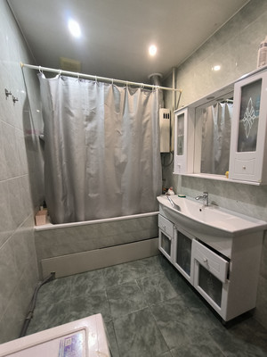 Продам многокомнатную квартиру, Ленина пр-кт, 20, Нальчик г