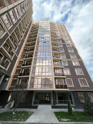 Продам многокомнатную квартиру, Тлостанова ул, 16к1, Нальчик г