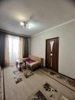 Продам двухкомнатную (2-комн.) квартиру, Горького ул, 53, Нальчик г