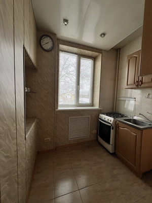 Продам двухкомнатную (2-комн.) квартиру, Горького ул, 53, Нальчик г