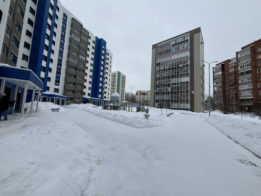 Продам однокомнатную (1-комн.) квартиру, Колхозная ул, 16, Сыктывкар г