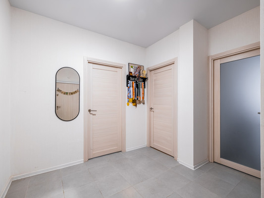 Продам двухкомнатную (2-комн.) квартиру, Никитинская ул, 5, Москва г