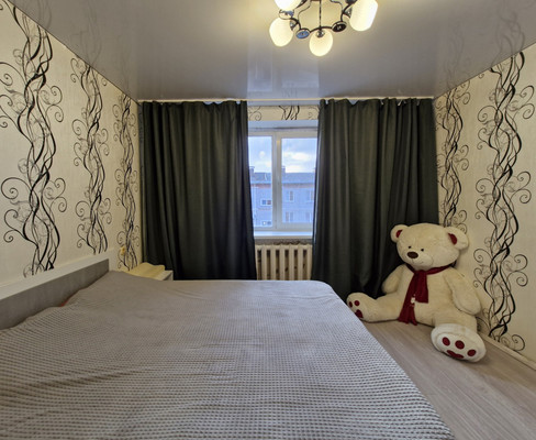 Продам двухкомнатную (2-комн.) квартиру, Батарейная ул, 384, Славянск-на-Кубани г