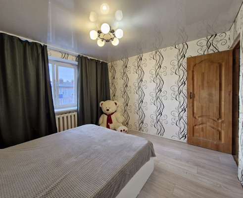 Продам двухкомнатную (2-комн.) квартиру, Батарейная ул, 384, Славянск-на-Кубани г