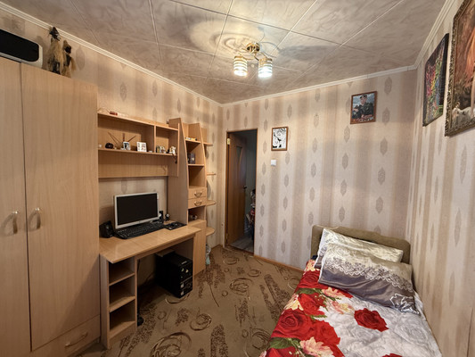 Продам многокомнатную квартиру, Запорожская ул, 96, Славянск-на-Кубани г