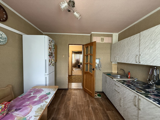 Продам многокомнатную квартиру, Запорожская ул, 96, Славянск-на-Кубани г