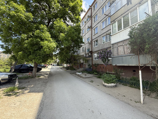 Продам многокомнатную квартиру, Запорожская ул, 96, Славянск-на-Кубани г