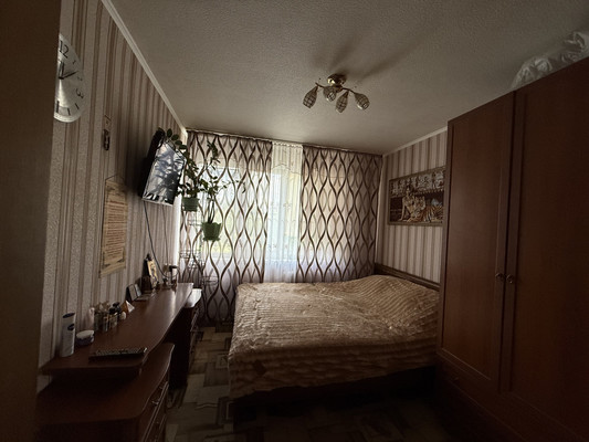 Продам многокомнатную квартиру, Запорожская ул, 96, Славянск-на-Кубани г