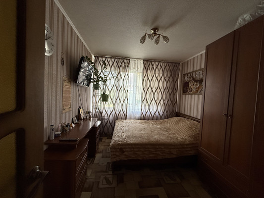 Продам многокомнатную квартиру, Запорожская ул, 96, Славянск-на-Кубани г