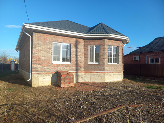 Продам дом, Мира ул, Славянск-на-Кубани г, 0 км от города