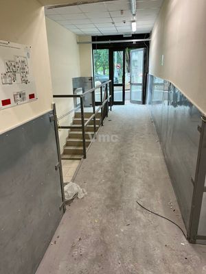 Продам коммерческое помещение 519 м2, Орджоникидзе ул, 1, Москва г