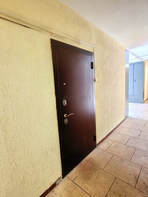 Продам однокомнатную (1-комн.) квартиру, Вернадского пр-кт, 127, Москва г