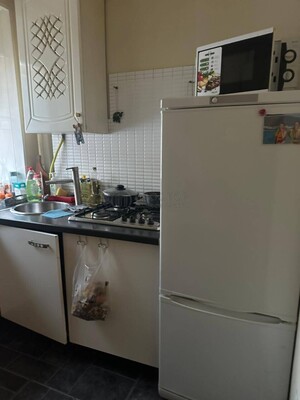 Продам двухкомнатную (2-комн.) квартиру, 6-я Парковая ул, 27, Москва г