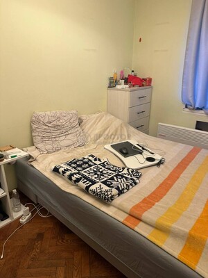 Продам двухкомнатную (2-комн.) квартиру, 6-я Парковая ул, 27, Москва г