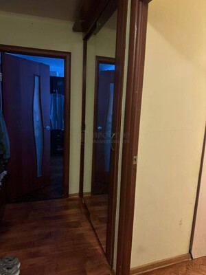 Продам двухкомнатную (2-комн.) квартиру, 6-я Парковая ул, 27, Москва г