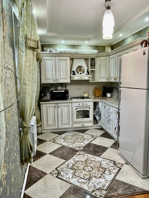 Продам трехкомнатную (3-комн.) квартиру, Радужная ул, 3, Оболдино д