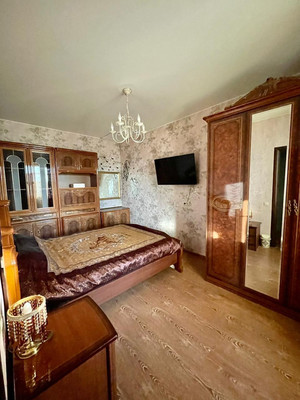 Продам трехкомнатную (3-комн.) квартиру, Радужная ул, 3, Оболдино д