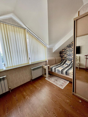 Продам трехкомнатную (3-комн.) квартиру, Радужная ул, 3, Оболдино д