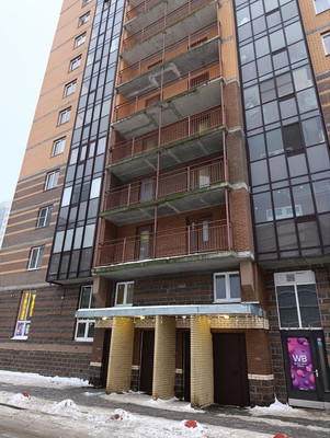 Продам однокомнатную (1-комн.) квартиру, Воронцовский б-р, 17, Мурино п