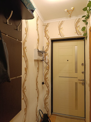 Продам однокомнатную (1-комн.) квартиру, Воронцовский б-р, 17, Мурино п