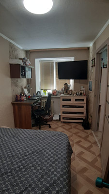 Продам двухкомнатную (2-комн.) квартиру, Космонавтов ул, 11, Юрово д