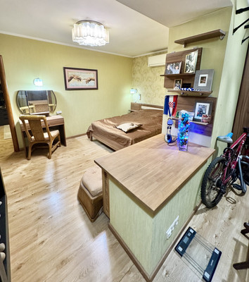 Продам двухкомнатную (2-комн.) квартиру, Беговая ул, 6к3, Москва г