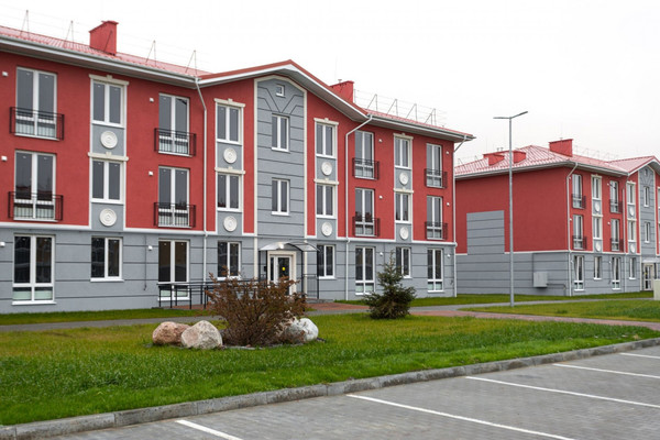 Продам двухкомнатную (2-комн.) , Осенняя ул, 2к16, Ласкино п