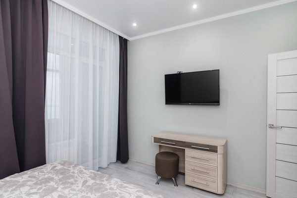 Продам трехкомнатную (3-комн.) квартиру, Ленина ул, 113, Ханты-Мансийск г