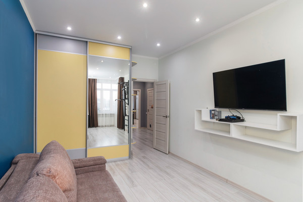 Продам трехкомнатную (3-комн.) квартиру, Ленина ул, 113, Ханты-Мансийск г