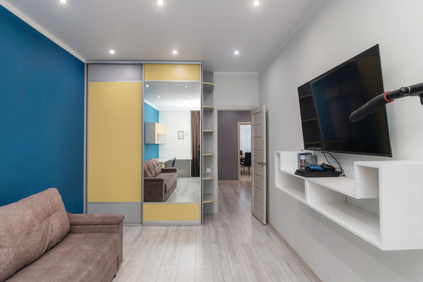 Продам трехкомнатную (3-комн.) квартиру, Ленина ул, 113, Ханты-Мансийск г