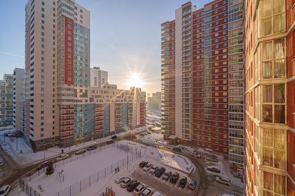 Продам двухкомнатную (2-комн.) квартиру, Крылова ул, 15, Пермь г