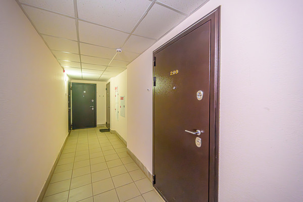 Продам двухкомнатную (2-комн.) квартиру, Крылова ул, 15, Пермь г