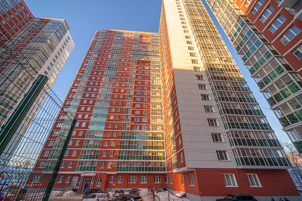 Продам двухкомнатную (2-комн.) квартиру, Крылова ул, 15, Пермь г