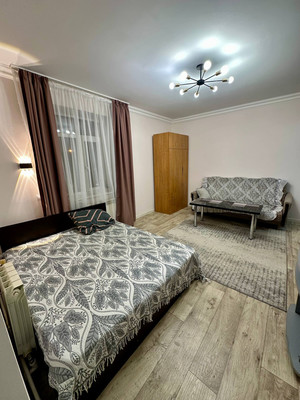 Продам однокомнатную (1-комн.) квартиру, Жигалиной ул, 1Б, Симферополь г