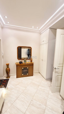 Продам двухкомнатную (2-комн.) квартиру, Красина пер, 16 1, Москва г