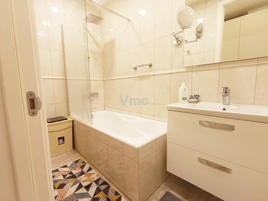 Продам двухкомнатную (2-комн.) квартиру, Красина пер, 16 1, Москва г